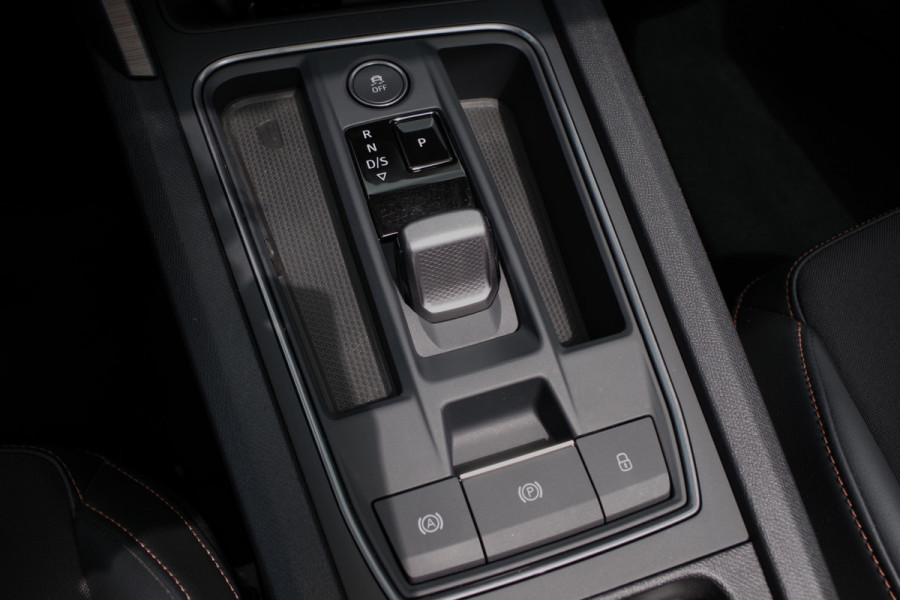 CUPRA Leon Sportstourer 1.4 e-Hybrid VZ Copper Edition, Panoramadak, Adap. Cruise Control, Camera, IClimate