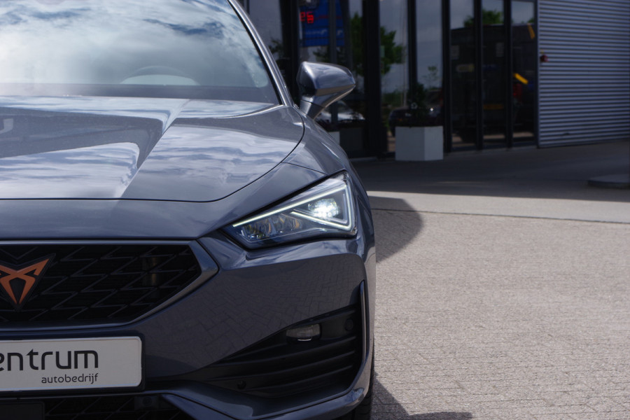 CUPRA Leon Sportstourer 1.4 e-Hybrid VZ Copper Edition, Panoramadak, Adap. Cruise Control, Camera, IClimate