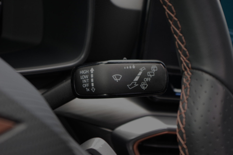 CUPRA Leon Sportstourer 1.4 e-Hybrid VZ Copper Edition, Panoramadak, Adap. Cruise Control, Camera, IClimate