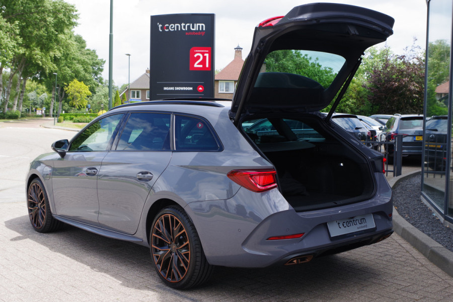 CUPRA Leon Sportstourer 1.4 e-Hybrid VZ Copper Edition, Panoramadak, Adap. Cruise Control, Camera, IClimate