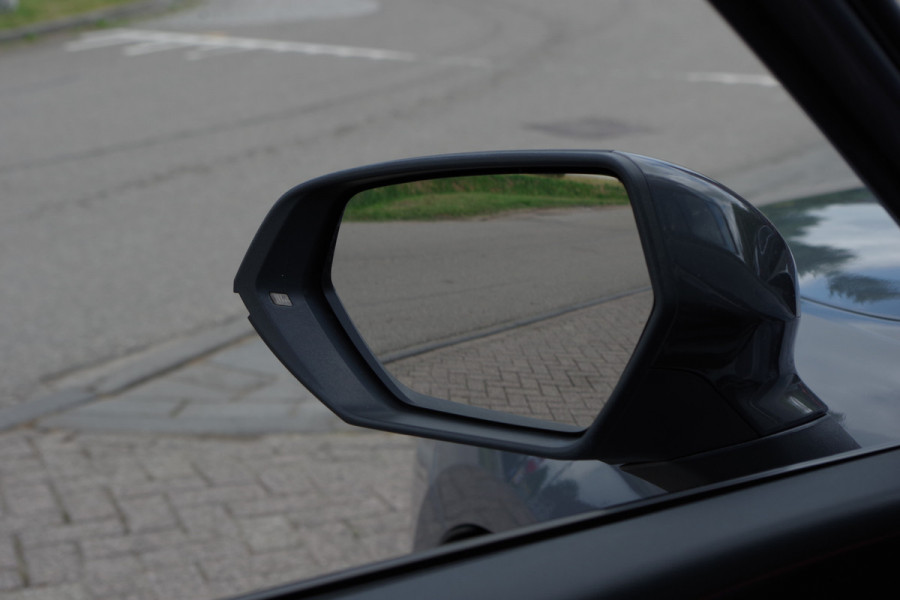CUPRA Leon Sportstourer 1.4 e-Hybrid VZ Copper Edition, Panoramadak, Adap. Cruise Control, Camera, IClimate