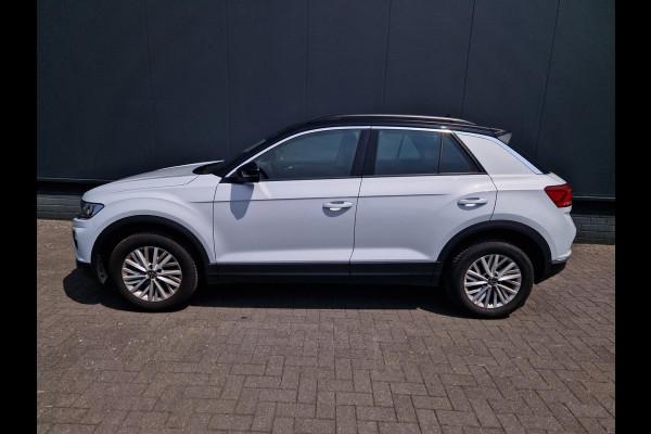 Volkswagen T-Roc 1.5 TSI 150PK Org NL NAP IQ Drive /Trekhaak /Garantie