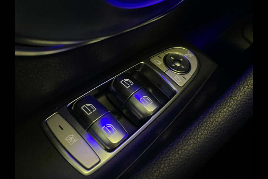 Mercedes-Benz E-Klasse Estate 200 / NL-auto / Widescreen / Sfeerverlichting