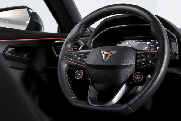 CUPRA Formentor 272 PK e-Hybrid VZ Performance (Nieuw model)  - Automaat | Dig. Cockpit | Adapt. Cruise | Stoel-+Stuurverw. | Elek. stoel met geheugen | PDC | Camera | NAV + App. Connect | ECC | LM 19" Sandstorm Copper |