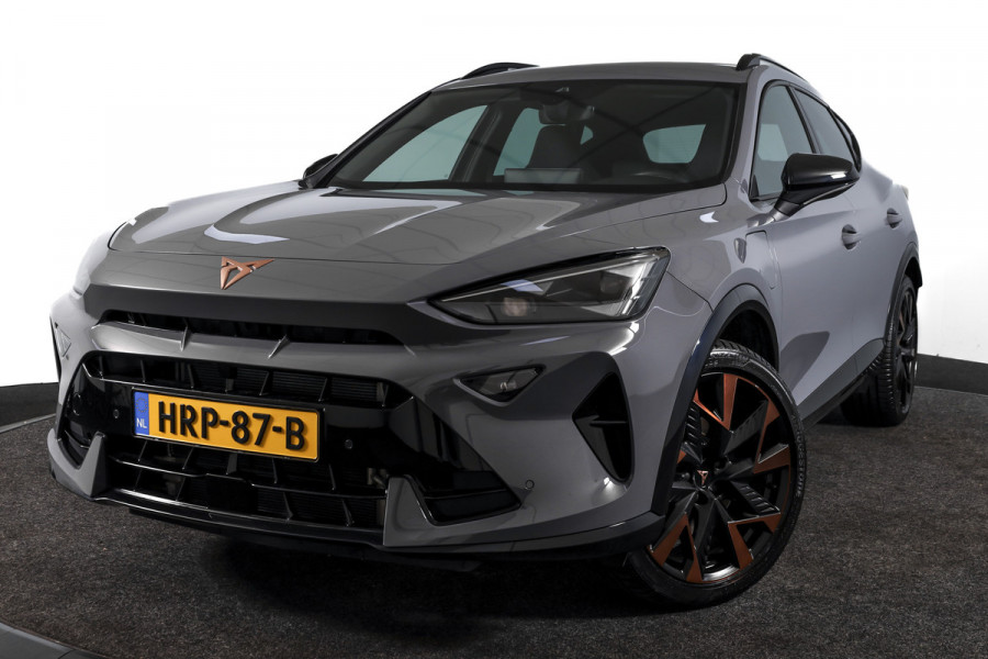 CUPRA Formentor 272 PK e-Hybrid VZ Performance (Nieuw model)  - Automaat | Dig. Cockpit | Adapt. Cruise | Stoel-+Stuurverw. | Elek. stoel met geheugen | PDC | Camera | NAV + App. Connect | ECC | LM 19" Sandstorm Copper |