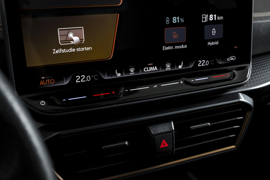 CUPRA Formentor 272 PK e-Hybrid VZ Performance (Nieuw model)  - Automaat | Dig. Cockpit | Adapt. Cruise | Stoel-+Stuurverw. | Elek. stoel met geheugen | PDC | Camera | NAV + App. Connect | ECC | LM 19" Sandstorm Copper |
