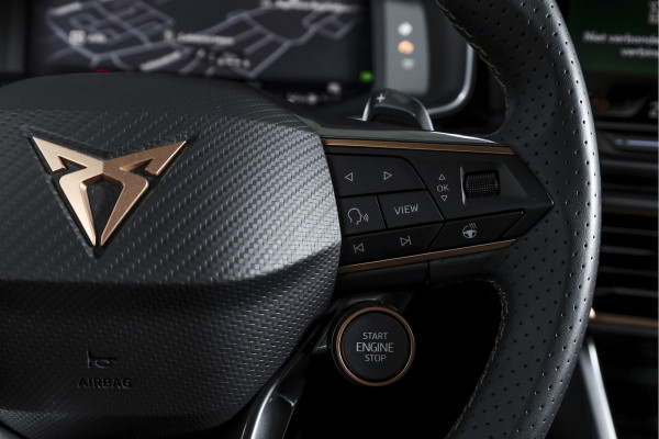 CUPRA Formentor 272 PK e-Hybrid VZ Performance (Nieuw model)  - Automaat | Dig. Cockpit | Adapt. Cruise | Stoel-+Stuurverw. | Elek. stoel met geheugen | PDC | Camera | NAV + App. Connect | ECC | LM 19" Sandstorm Copper |