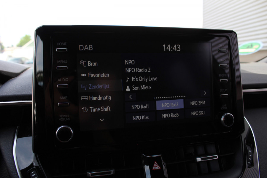Toyota Corolla Touring Sports 1.8 Hybrid Business Intro | Adaptieve Cruise | Stoelverwarming | Apple Carplay
