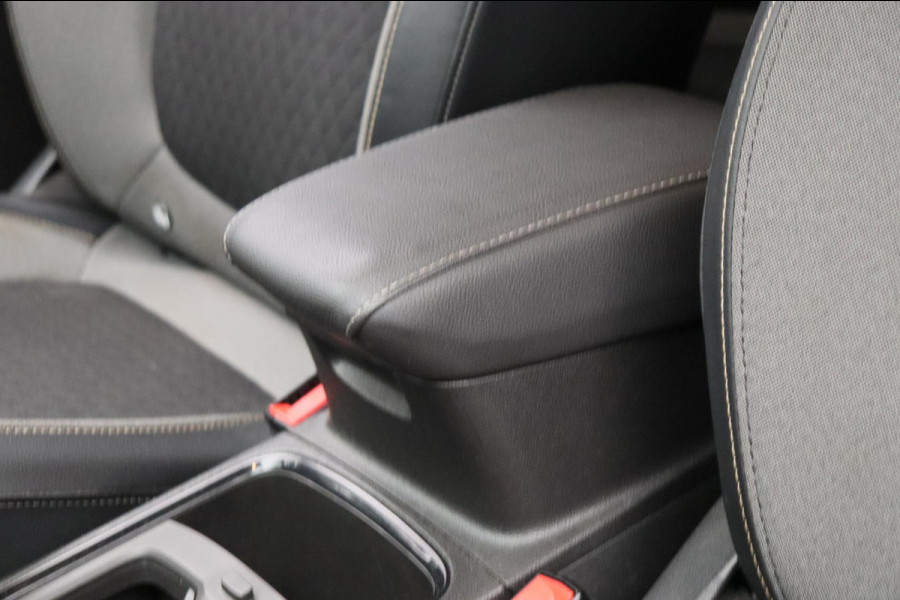 Opel Grandland X 1.2 Turbo Innovation Carplay Trekhaak Navigatie Climate-control Cruise
