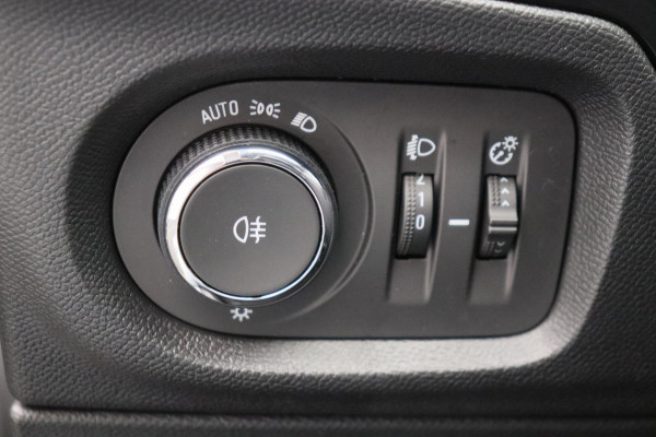 Opel Corsa 1.2 Edition Carplay Airco Cruise * 1e Eigenaar *