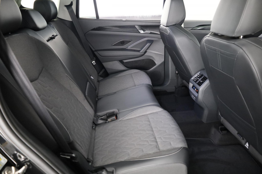 Volkswagen Tayron Life Edition 1.5 eHybrid 150 kW / 204 pk SUV 6 ver