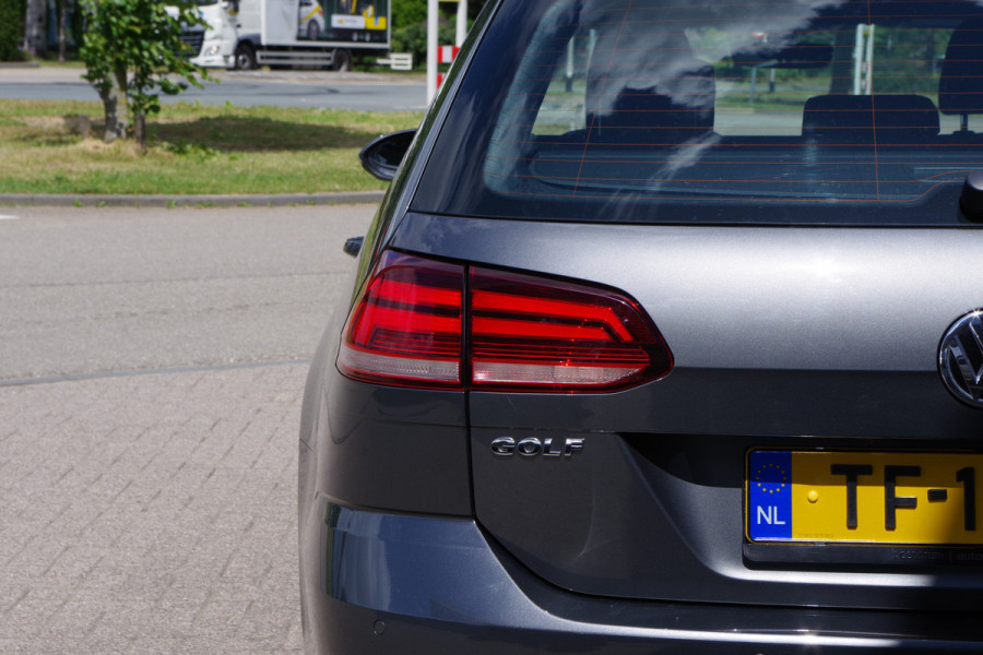 Volkswagen GOLF Variant 1.4 TSI 125 PK Comfortline Business, Cruise Control, Carplay, Navigatie, parkeersenoren,