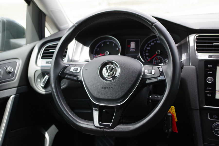 Volkswagen GOLF Variant 1.4 TSI 125 PK Comfortline Business, Cruise Control, Carplay, Navigatie, parkeersenoren,