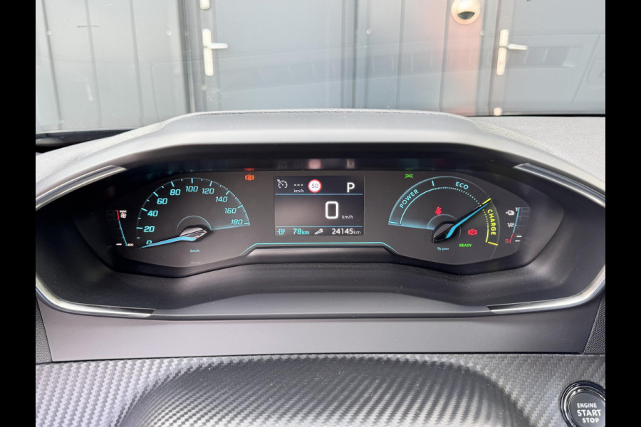 Peugeot e-2008 EV Active 54 kWh Long range | Nieuw model | Parkeercamera | Meer foto's volgen