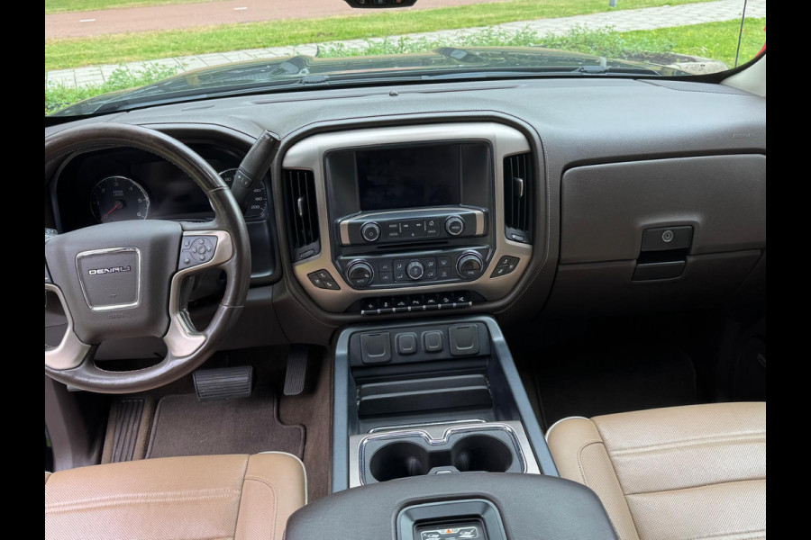 GMC Sierra 6.2 V8 Denali NL-AUTO!!