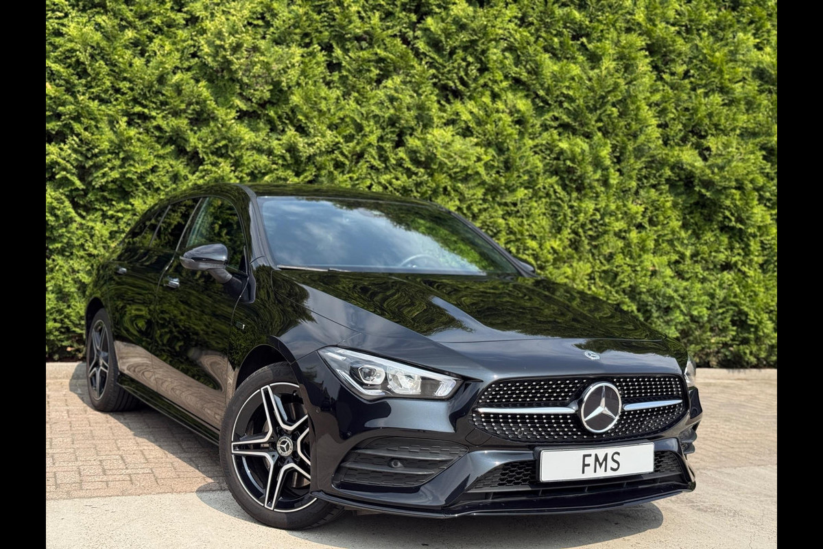 Mercedes-Benz CLA-Klasse 250e Shooting Brake AMG Pakket Camera CarPlay Mercedes-Benz CLA-Klasse 250e Shooting Brake AMG Pakket Camera CarPlay