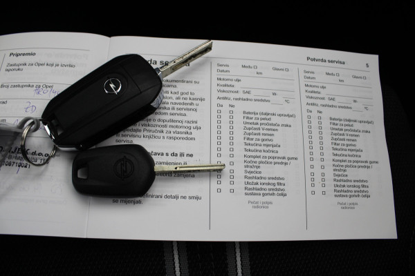 Opel Corsa 1.2 Turbo Hybrid GS |Carplay|Stoel/stuur verwarming|facelift........