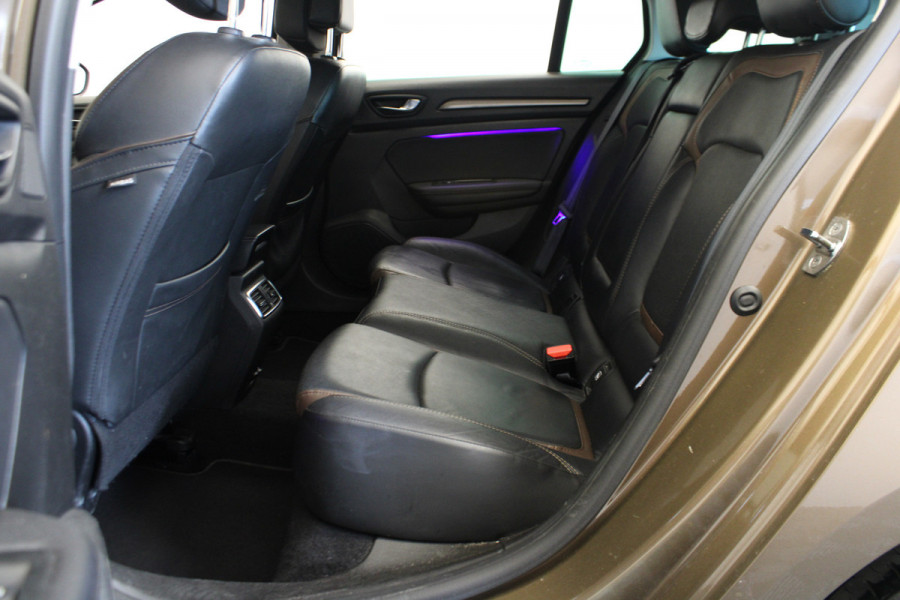 Renault MEGANE Estate 1.5 dCi Série Signature Exclusiv |Massage|Stuurverwarming|Leder|