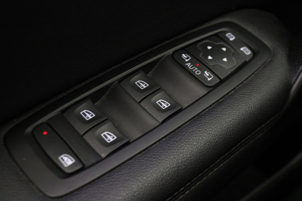 Renault MEGANE Estate 1.5 dCi Série Signature Exclusiv |Massage|Stuurverwarming|Leder|