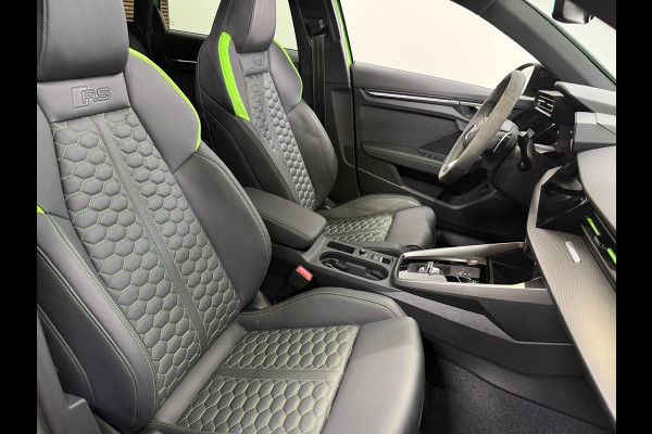 Audi RS3 Sportback 2.5TFSI quattro| BOM VOL | Akra | PPF | Keramisch | RS-Design pakket + | RS-Dynamic pakket plus | Audi Garantie