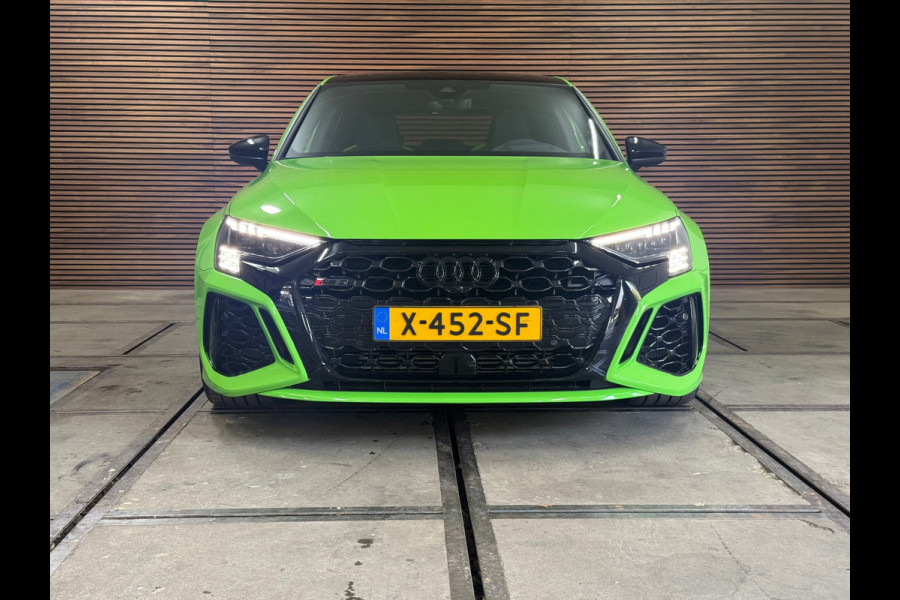 Audi RS3 Sportback 2.5TFSI quattro| BOM VOL | Akra | PPF | Keramisch | RS-Design pakket + | RS-Dynamic pakket plus | Audi Garantie