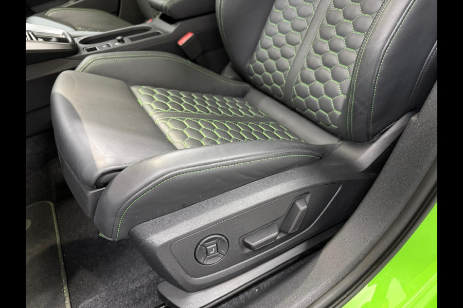 Audi RS3 Sportback 2.5TFSI quattro| BOM VOL | Akra | PPF | Keramisch | RS-Design pakket + | RS-Dynamic pakket plus | Audi Garantie