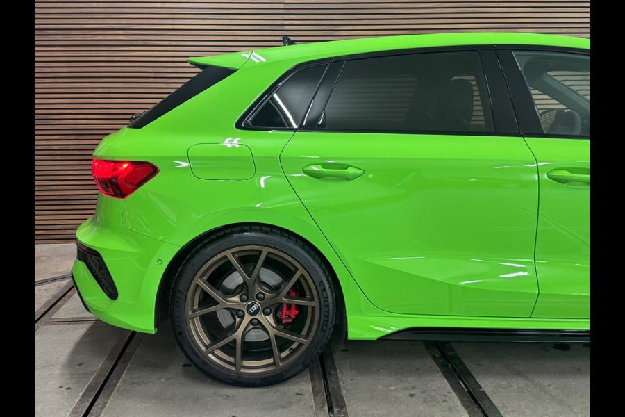 Audi RS3 Sportback 2.5TFSI quattro| BOM VOL | Akra | PPF | Keramisch | RS-Design pakket + | RS-Dynamic pakket plus | Audi Garantie