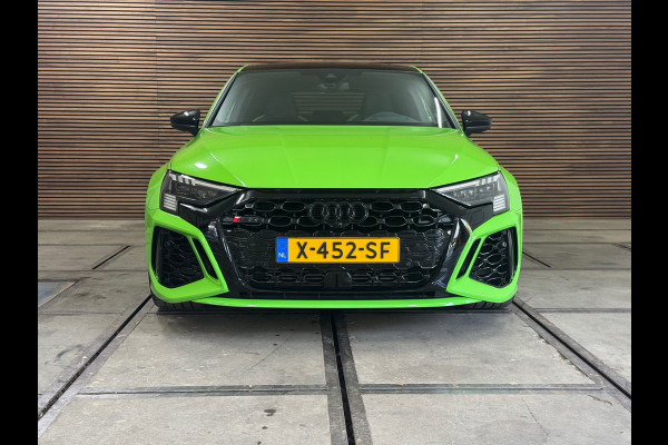 Audi RS3 Sportback 2.5TFSI quattro| BOM VOL | Akra | PPF | Keramisch | RS-Design pakket + | RS-Dynamic pakket plus | Audi Garantie