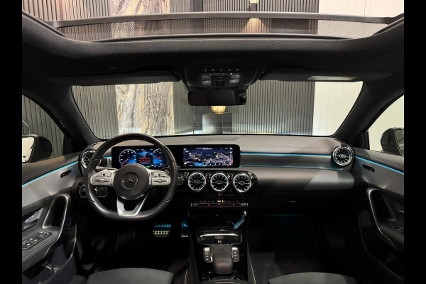 Mercedes-Benz A-Klasse 250e AMG |PANO|SFEER|CAMERA|BOMVOL