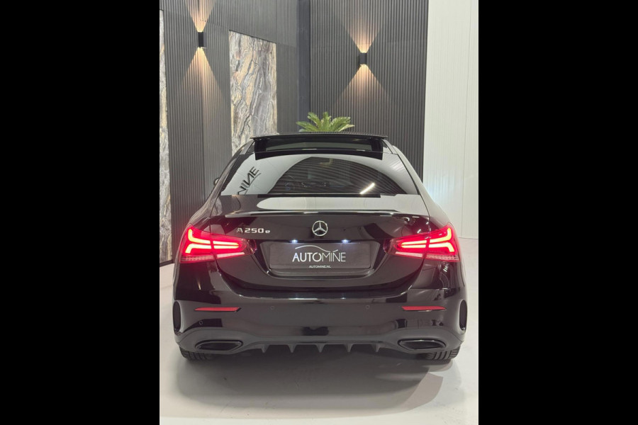 Mercedes-Benz A-Klasse 250e AMG |PANO|SFEER|CAMERA|BOMVOL