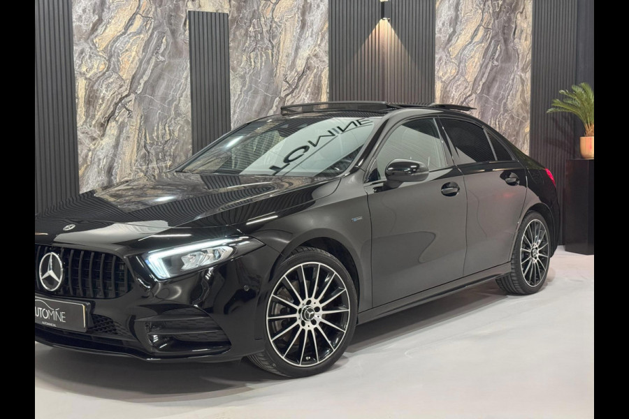 Mercedes-Benz A-Klasse 250e AMG |PANO|SFEER|CAMERA|BOMVOL
