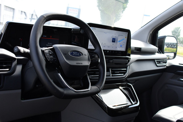 Ford Transit Custom 320 2.0 TDCI L2H1 Tourneo Black Edition Full Options, 360 Camera,  Adpatieve Cruise, Virtual, Carplay, 170PK, Stoel/Stuur Verwarming, Automaat, Uniek!