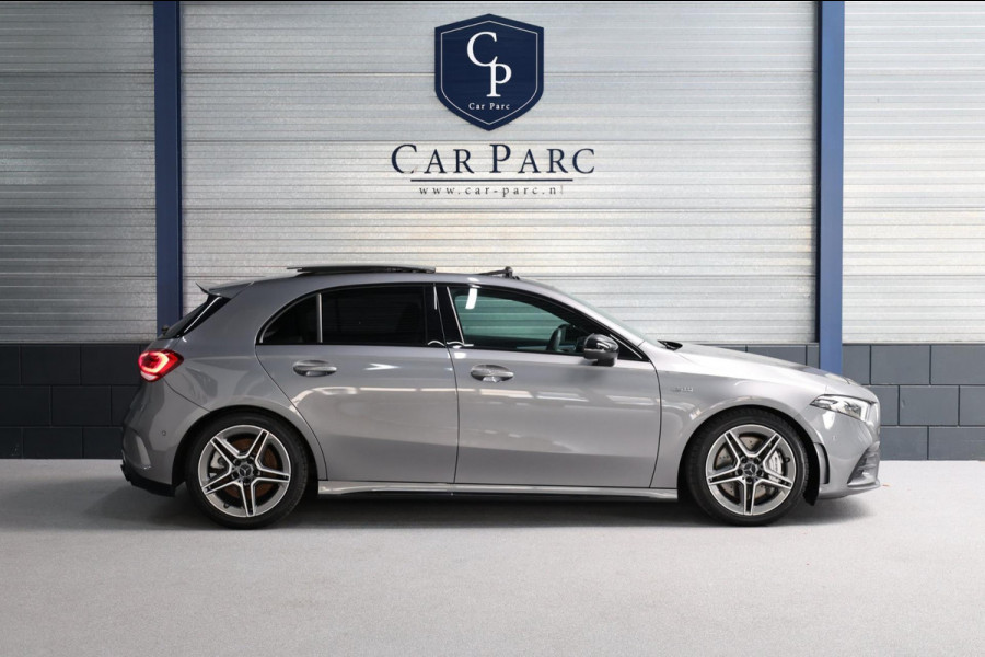 Mercedes-Benz A-Klasse AMG 35 4MATIC 306+PK MULTIBEAM/SFEER/VIRTUAL/PANO/LEER+S.VERWARMING/18"/360 CAM/ACC/ECC/12 MDN GARANTIE!