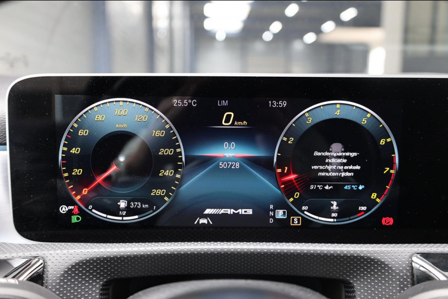 Mercedes-Benz A-Klasse AMG 35 4MATIC 306+PK MULTIBEAM/SFEER/VIRTUAL/PANO/LEER+S.VERWARMING/18"/360 CAM/ACC/ECC/12 MDN GARANTIE!