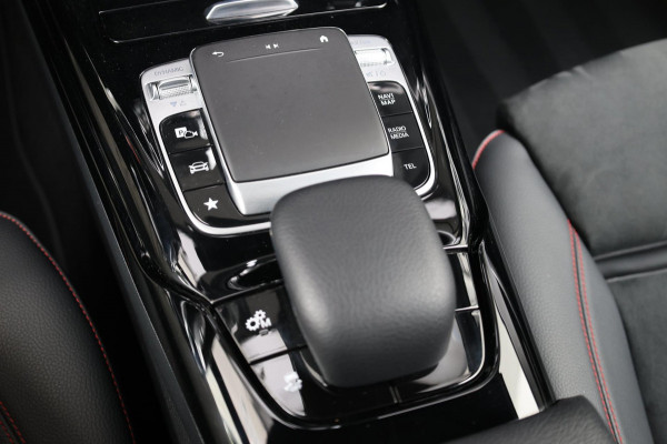 Mercedes-Benz A-Klasse AMG 35 4MATIC 306+PK MULTIBEAM/SFEER/VIRTUAL/PANO/LEER+S.VERWARMING/18"/360 CAM/ACC/ECC/12 MDN GARANTIE!