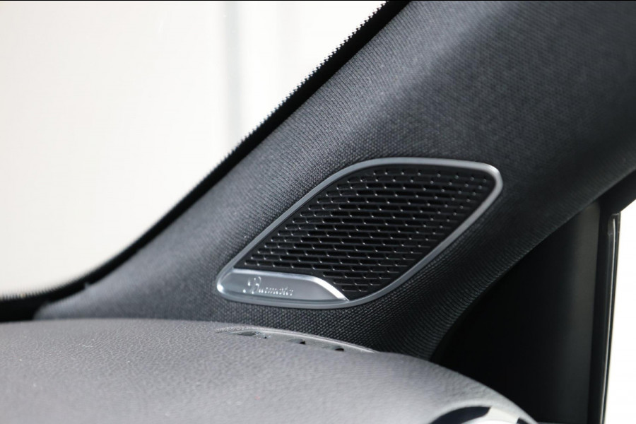 Mercedes-Benz A-Klasse AMG 35 4MATIC 306+PK MULTIBEAM/SFEER/VIRTUAL/PANO/LEER+S.VERWARMING/18"/360 CAM/ACC/ECC/12 MDN GARANTIE!