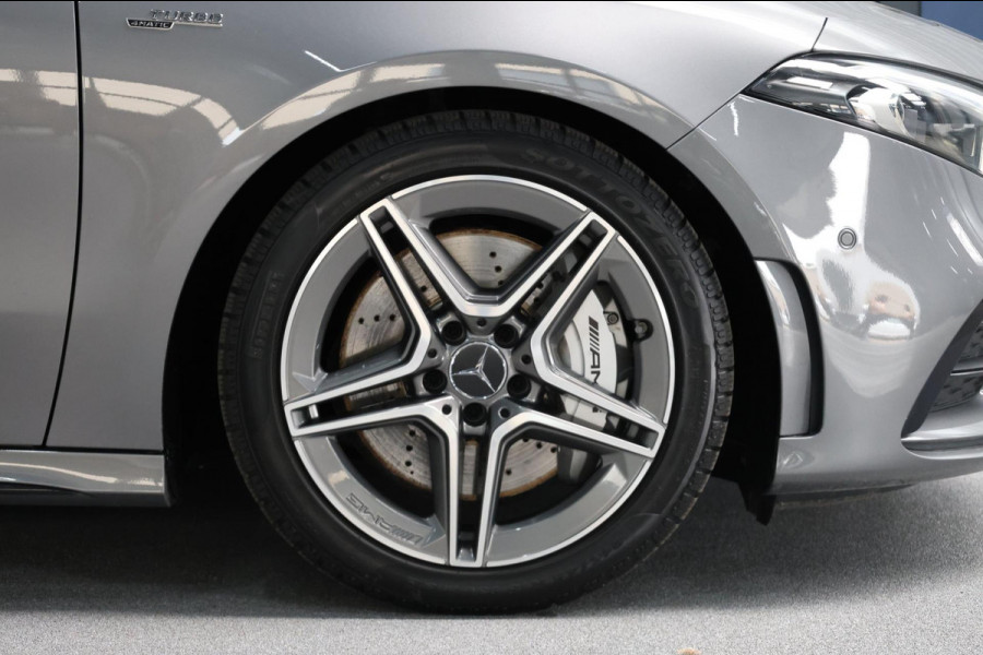 Mercedes-Benz A-Klasse AMG 35 4MATIC 306+PK MULTIBEAM/SFEER/VIRTUAL/PANO/LEER+S.VERWARMING/18"/360 CAM/ACC/ECC/12 MDN GARANTIE!