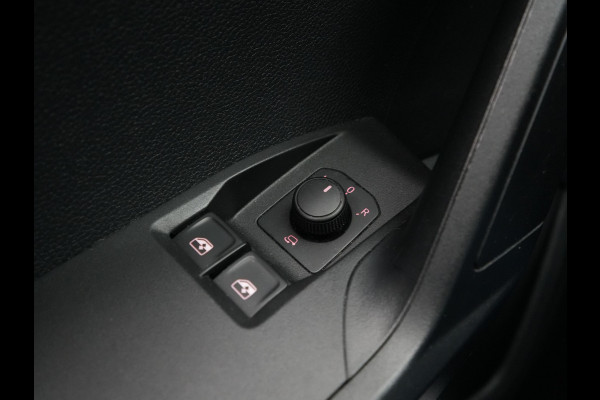 Seat Ibiza 1.0 TSI 95pk Style Signature Navigatie Stoelverwarming Clima 336
