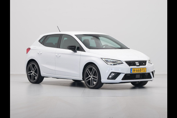 Seat Ibiza 1.0 TSI 95pk FR Business Intense Navigatie Camera Clima Led Carplay 244