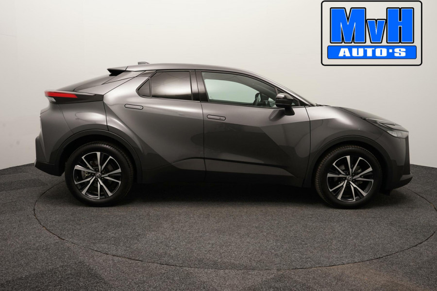 Toyota C-HR 1.8 Hybrid 140 Dynamic STUUR & STOELVERWARMING