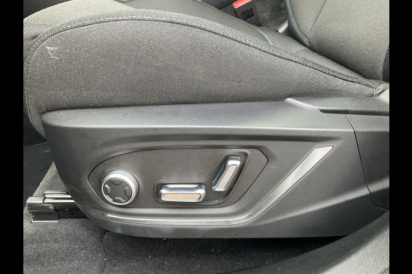 Lynk & Co 01 1.5 Plug-in 360Cam Carplay Pano.Dak Adap.Cruise Sfeerverl Incl.BTW Vol Opties!