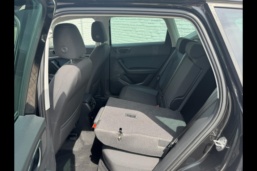 Seat Ateca 1.5 TSI Style Automaat Trekhaak Navigatie Cruise Clima Led Stoelverwarming