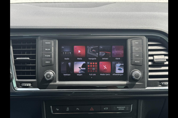 Seat Ateca 1.5 TSI Style Automaat Trekhaak Navigatie Cruise Clima Led Stoelverwarming
