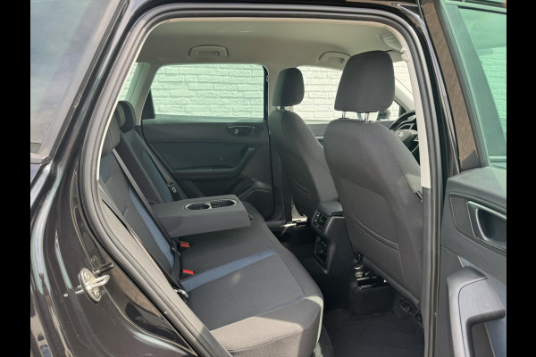 Seat Ateca 1.5 TSI Style Automaat Trekhaak Navigatie Cruise Clima Led Stoelverwarming