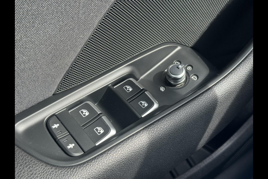 Audi A3 Sportback 30 TFSI Automaat Navigatie Pdc Cruise Airco Led incl BTW