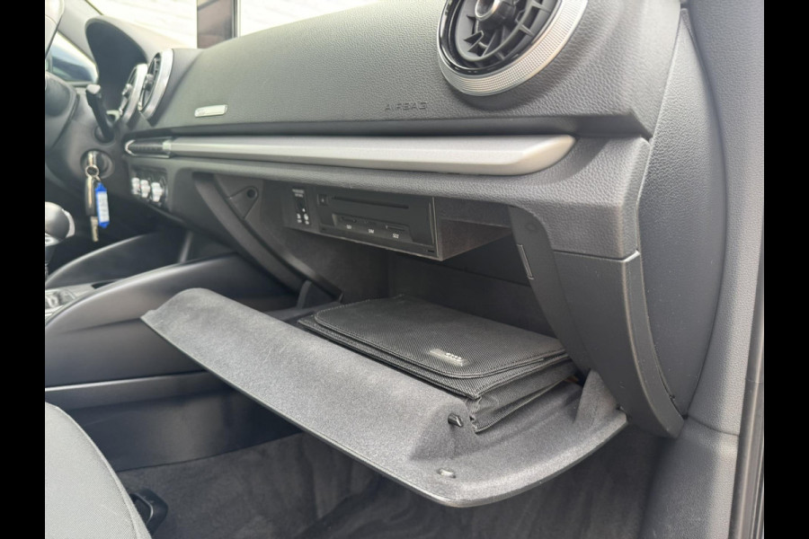 Audi A3 Sportback 30 TFSI Automaat Navigatie Pdc Cruise Airco Led incl BTW