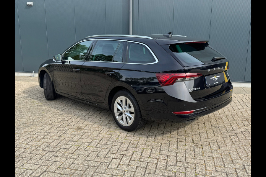 Škoda Octavia Combi 1.5 TSI * Sideassistent * Visueel Cockpit * Leder *