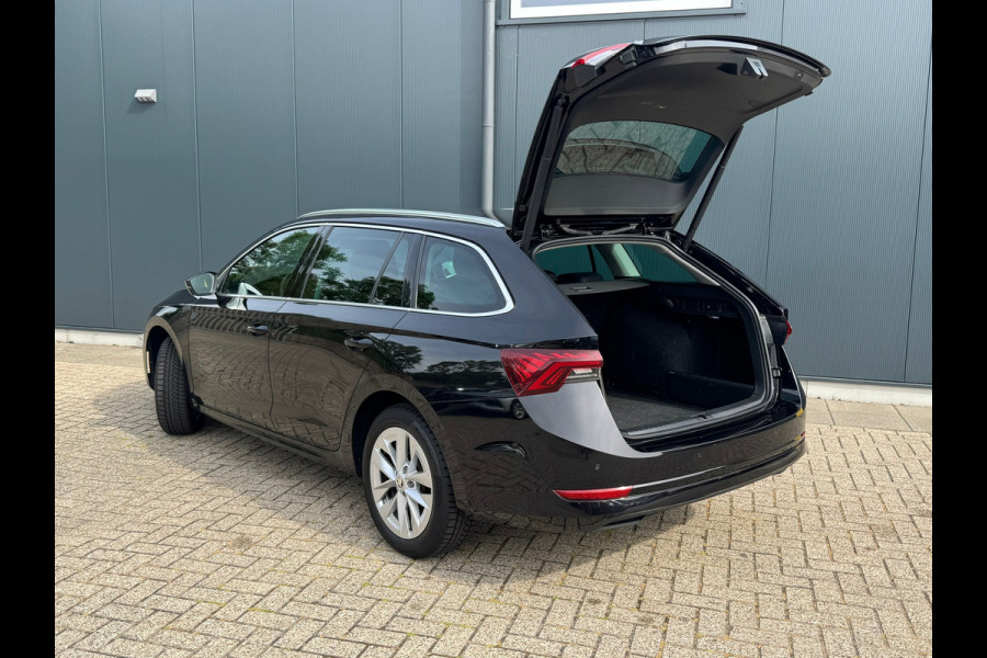 Škoda Octavia Combi 1.5 TSI * Sideassistent * Visueel Cockpit * Leder *
