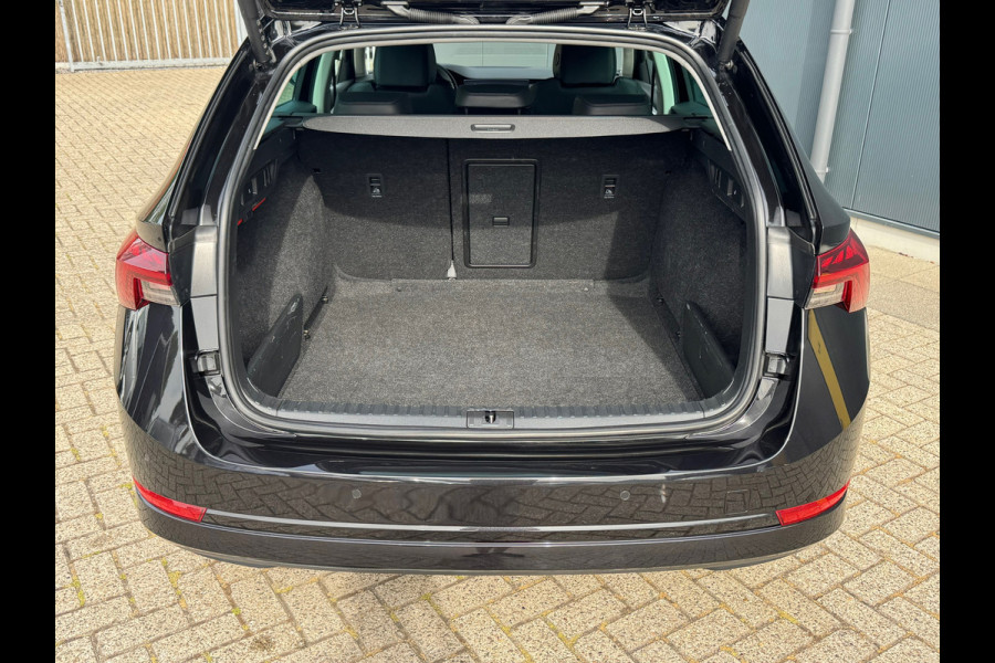 Škoda Octavia Combi 1.5 TSI * Sideassistent * Visueel Cockpit * Leder *