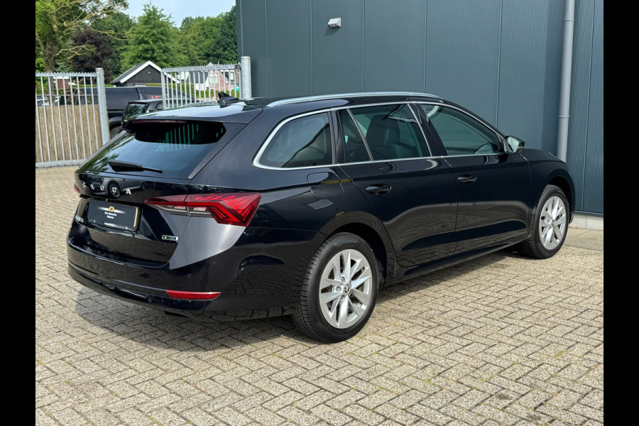 Škoda Octavia Combi 1.5 TSI * Sideassistent * Visueel Cockpit * Leder *